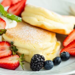 Fluffy Japanese Soufflé Pancakes